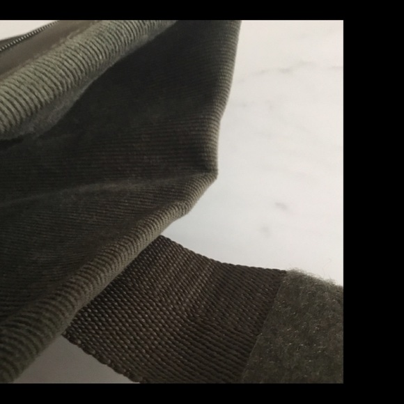 Tablet/ iPad cover/bag (Brand New) - Picture 5 of 6